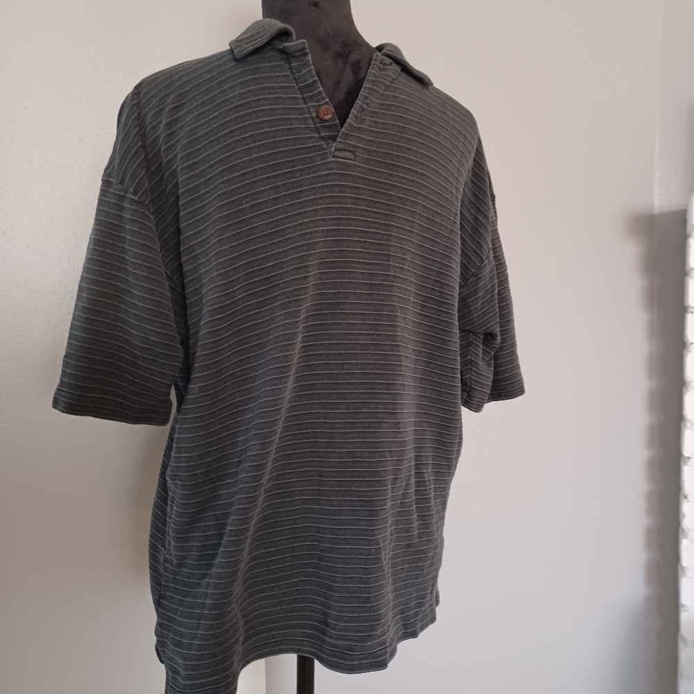 Tommy Bahama men's shirt